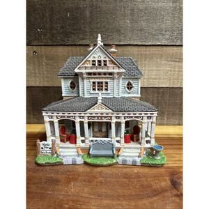 Lemax Porcelain Village Harbor View Bed And Breakfast 25381 In Box